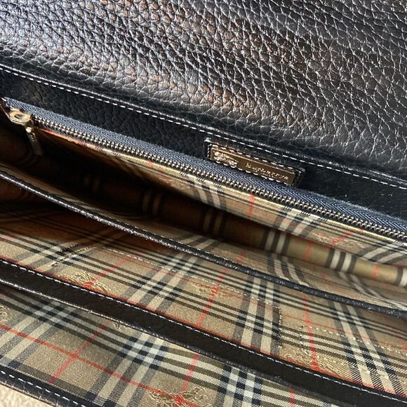 BURBERRY BLACK LEATHER BREIFCASE CROSSBODY WITH PLAID CHECKERED INTERIOR - Picture 10 of 12